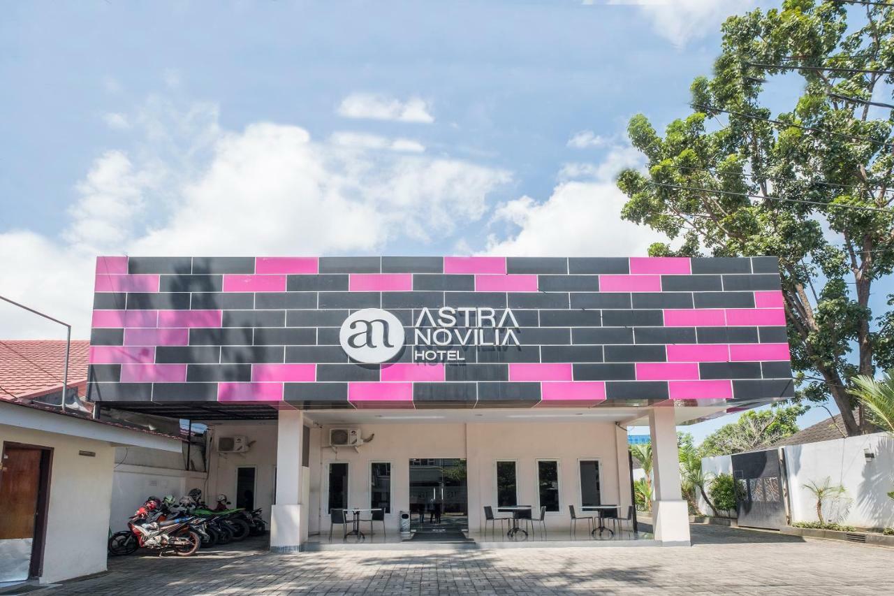 Hotel Astra Novilia Macáçar Exterior foto
